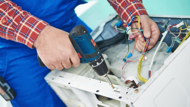 Çankaya İmmergas İmmergas çamaşır makinesi kart tamiri – Su almama arızası orijinal parça ile giderildi. - Teknik servis örneği